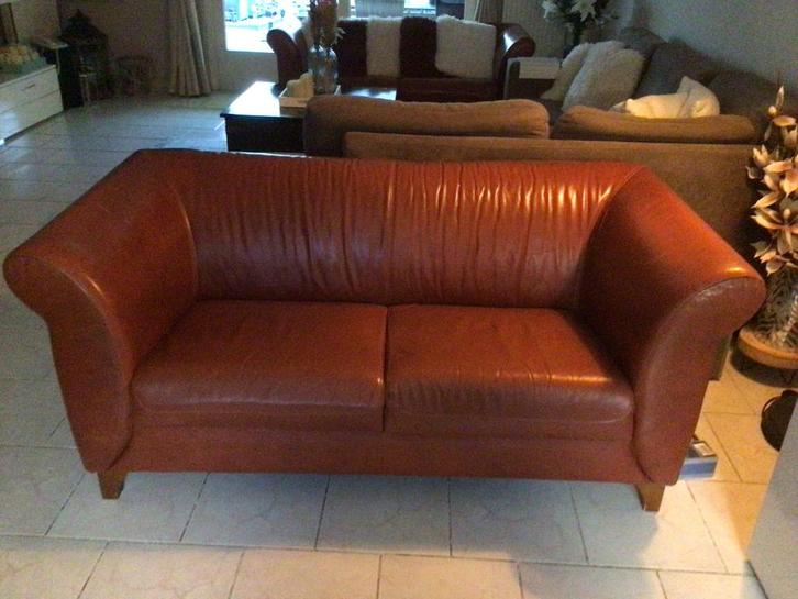 Montèl 2-zitsbank cognac leer - Gebruikt, Huis en Inrichting, Banken | Bankstellen, Gebruikt, Rechte bank, Tweepersoons, Leer