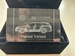 Volkswagen passat 3d glas model, Hobby en Vrije tijd, Modelauto's | 1:43, Ophalen of Verzenden, Zo goed als nieuw, Auto, Overige merken