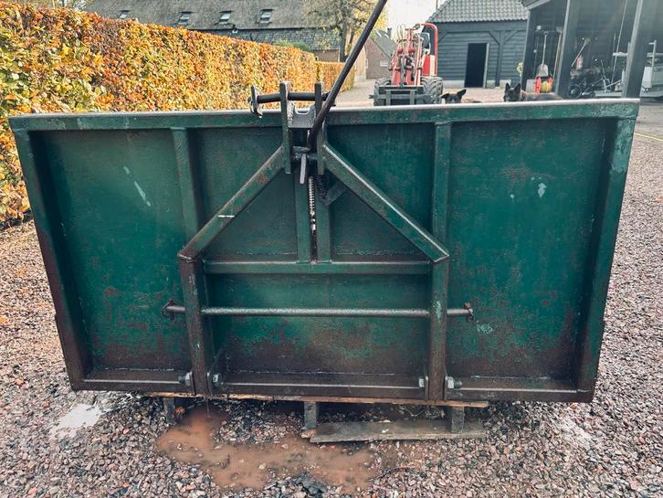 Grondbak voor tractor - handig en veelzijdig!, Zakelijke goederen, Agrarisch | Werktuigen, Akkerbouw, Grondbewerking, Ophalen