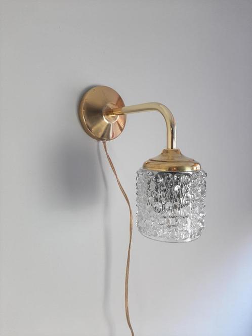 Wandlamp vintage glazen kap met nieuw armatuur, Huis en Inrichting, Lampen | Wandlampen, Gebruikt, Glas, Metaal, Verzenden