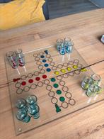 Drankspel Bordspel met Shotglaasjes, Hobby en Vrije tijd, Gezelschapsspellen | Bordspellen, Drie of vier spelers, Ophalen, Zo goed als nieuw