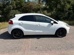 Kia Rio 1.2 L 5DRS 2012. WEINIG KM!, Auto's, 450 kg, 4 cilinders, Wit, Origineel Nederlands