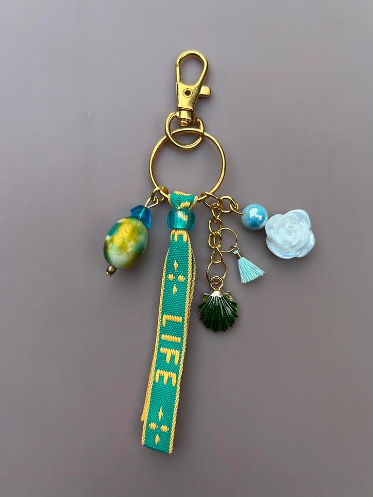 Handgemaakte sleutelhanger – uniek, kleurrijk & betaalbaar, Verzamelen, Sleutelhangers, Nieuw, Ophalen of Verzenden