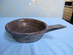 bodemvondst grote bakpan aardewerk, Antiek en Kunst, Ophalen of Verzenden