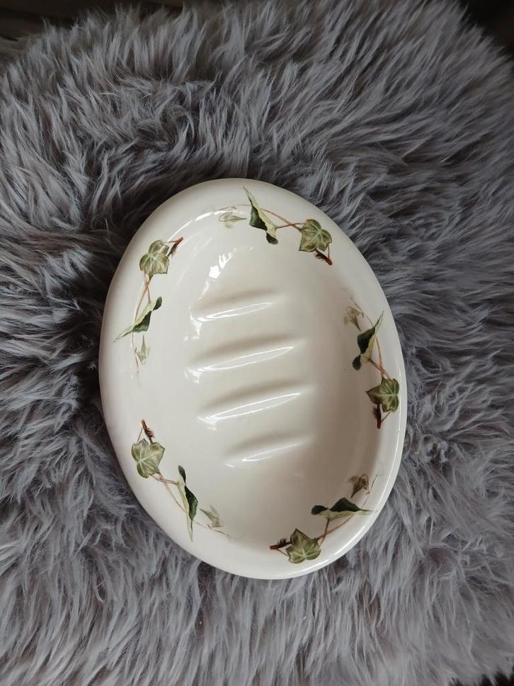 Meander - Engeland, Brocante Zeepbakje, Huis en Inrichting, Badkamer | Badtextiel en Accessoires, Gebruikt, Overige typen, Wit