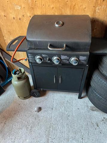 Gas bbq beschikbaar voor biedingen