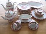 Te koop 31 dlg servies Theresia Rood,, Ophalen, Zo goed als nieuw