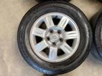 15 inch originele velgen Kia Carens met zomerbanden, 205 mm, 15 inch, Banden en Velgen, Gebruikt