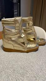 Gouden Marc by Marc Jacobs Wedge Sneakers, Kleding | Dames, Schoenen, Ophalen of Verzenden, Zo goed als nieuw, Geel, Sneakers of Gympen