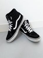 Vans woman Old school sneakers black mt 37, Kleding | Dames, Ophalen, Zwart, Vans, Sneakers of Gympen