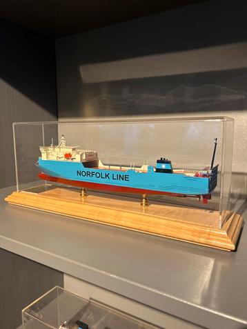 Schaalmodel Maersk Anglia - 30cm beschikbaar voor biedingen