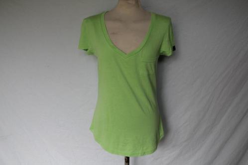 Stoer groen dames t-shirt.Mt M.Merk Bench, Kleding | Dames, T-shirts, Zo goed als nieuw, Maat 38/40 (M), Groen, Korte mouw, Ophalen of Verzenden