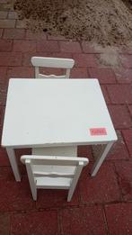 Peuter/kleuter tafel met 2 stoeltjes, Ophalen, Gebruikt, Tafel(s) en Stoel(en)
