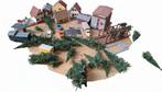 Modeltrein huisjes auto poppetjes boompjes, Hobby en Vrije tijd, Modeltreinen | H0, Ophalen of Verzenden, Zo goed als nieuw, Gelijkstroom of Wisselstroom