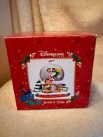 Disneyland Parijs kerst beeld, Ophalen of Verzenden, Mickey Mouse, Zo goed als nieuw, Beeldje of Figuurtje