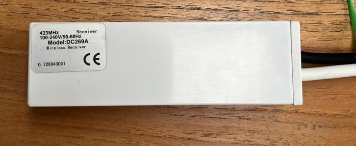 ROLLUIKEN SCREENS ZONNESCHERMEN  DRAADLOOS MAKEN INBOUW ONTV, Doe-het-zelf en Verbouw, Rolluiken, Zo goed als nieuw, Minder dan 100 cm