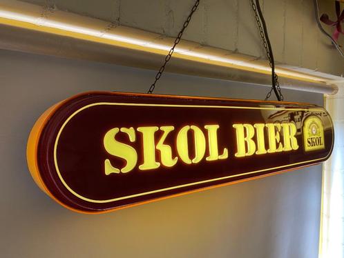 SKOL BIER lichtreclame hangende lichtbak dubbelzijdig, Verzamelen, Merken en Reclamevoorwerpen, Zo goed als nieuw, Lichtbak of (neon) lamp