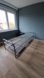 Bed met onderschuifbed zilvergrijs 2 maal 80x200, Huis en Inrichting, Ophalen, Gebruikt, Tweepersoons, 80 cm