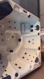 Trident V2 Spa | Nieuw | Snelle levering | ACTIE TIJDELIJK!, Ophalen, Nieuw, Afdekzeil, Vast