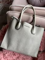 Michael Kors Schoudertas - Beige - Goede Staat, Sieraden, Tassen en Uiterlijk, Tassen | Damestassen, Ophalen of Verzenden, Gebruikt