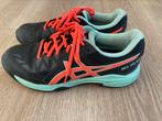 Asics hockey damesschoenen maat 41,5 (vallen klein), Sport en Fitness, Hockey, Ophalen of Verzenden, Zo goed als nieuw, Schoenen