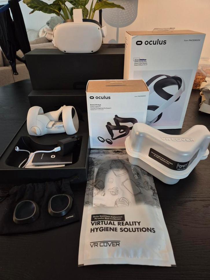 Oculus Quest 2 - laad niet meer op., Spelcomputers en Games, Virtual Reality, Zo goed als nieuw, Overige platformen, VR-bril, Ophalen of Verzenden