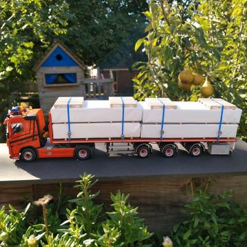 Lading prefab voor Tekno open opleggers  beschikbaar voor biedingen