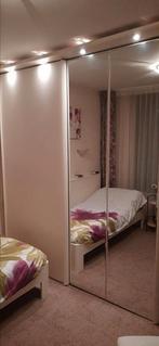 Kledingkast met schuifdeuren leeg en hang incl verlichting, Huis en Inrichting, Kasten | Kledingkasten, 200 cm of meer, Ophalen of Verzenden