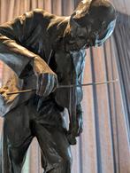 Bronzen beeld Dupuis, Ophalen, Brons
