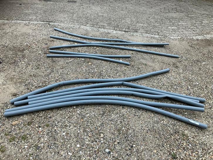 Radiator Isolatiebuizen - diverse lengtes, Doe-het-zelf en Verbouw, Isolatie en Afdichting, Gebruikt, Piepschuim (Tempex), Minder dan 4 cm