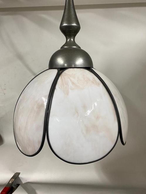 Tinnen hanglamp gebogen glas in lood, Huis en Inrichting, Lampen | Hanglampen, Gebruikt, Minder dan 50 cm, Glas, Overige materialen