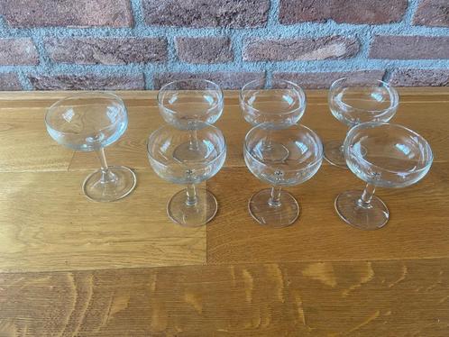 7x likeurglas/cocktailglas, Huis en Inrichting, Keuken | Servies, Zo goed als nieuw, Glas of Glazen, Overige stijlen, Glas, Ophalen of Verzenden