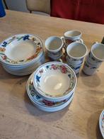 Alpine meadow serviesset, Antiek en Kunst, Antiek | Servies compleet, Ophalen