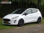 Ford Fiesta 1.1 Trend White Black Edition met Nieuwe Distrib, Voorwielaandrijving, Origineel Nederlands, Bedrijf, 39 €/maand