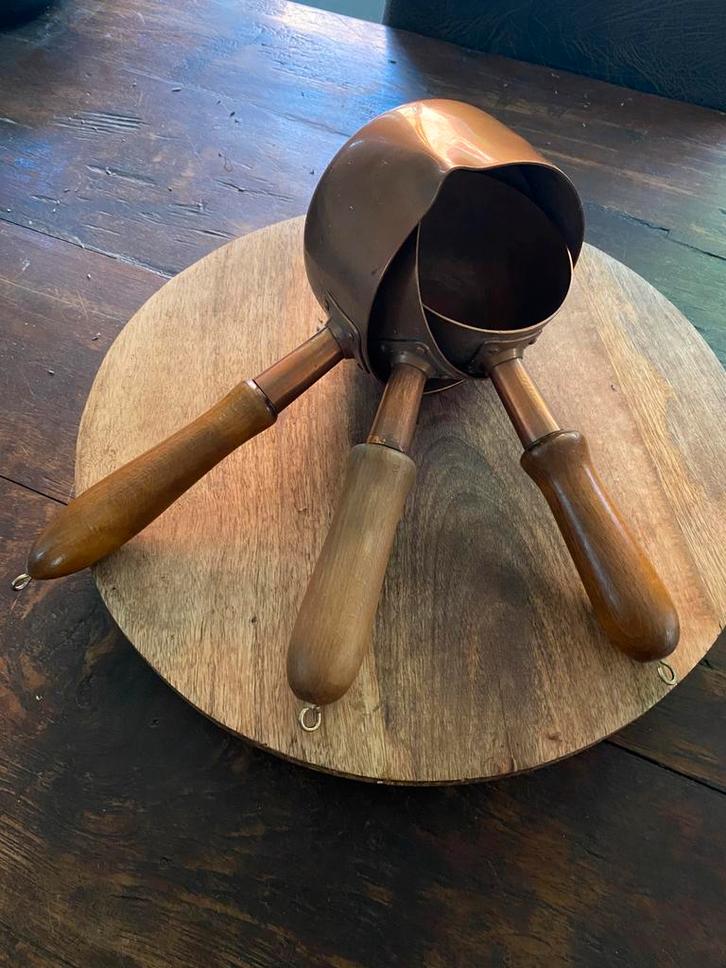 Set antieke koperen sauteer of au bain marie pannetjes, Huis en Inrichting, Keuken | Potten en Pannen, Gebruikt, Pannenset, Overige materialen