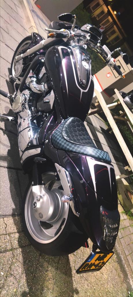Custom Intruder m1800r & Custom Intruder vs 750, Motoren, Motoren | Suzuki, Particulier, Chopper, Ophalen