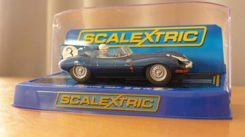 Vrijwel nieuwe Scalextric Jaguar D-Type Le Mans 1957 No. 3   beschikbaar voor biedingen