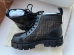 Fendi force boots | 44, Ophalen of Verzenden, Zo goed als nieuw, Zwart, Boots