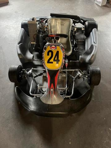 Rotax max kart 125cc beschikbaar voor biedingen
