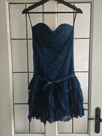 Strapless jurk kant blauw met padding maat S, Kleding | Dames, Jurken, Blauw, Zo goed als nieuw, Maat 36 (S), Boven de knie