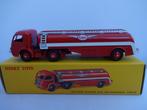 Panhard met tankoplegger rood ESSO nr: 32C van Dinky Toys, Hobby en Vrije tijd, Modelauto's | 1:50, Ophalen of Verzenden, Nieuw