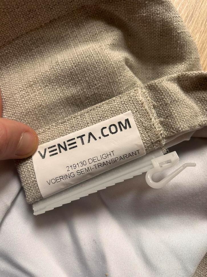 Greige gordijnen Veneta - met voering, Huis en Inrichting, Stoffering | Gordijnen en Lamellen, Zo goed als nieuw, 200 cm of meer