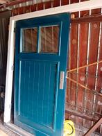 Schuurdeuren/garagedeuren met kozijn. Voordeur, Ophalen, 120 cm of meer, 200 tot 215 cm, Hout