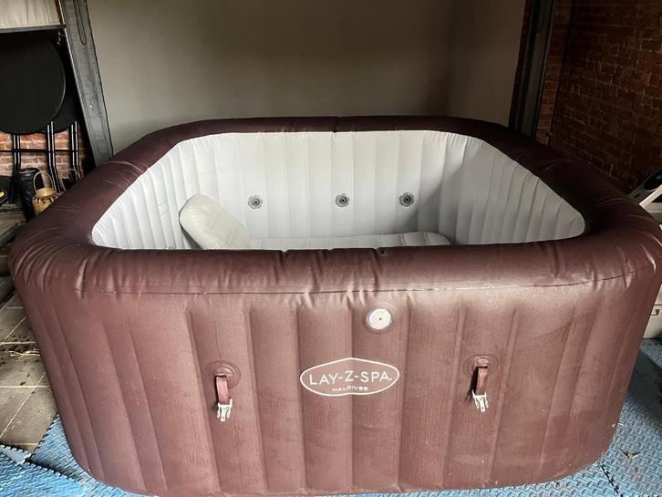 Jacuzzi, Tuin en Terras, Bubbelbaden en Hottubs, Gebruikt, Filter, Ophalen