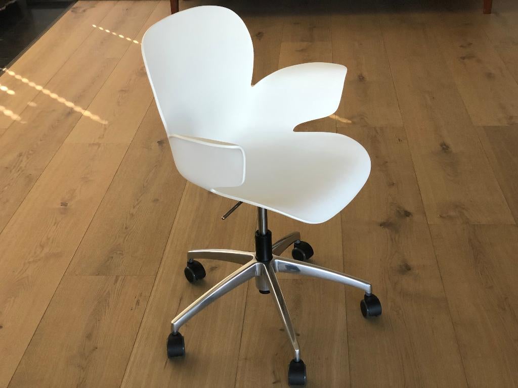 Nieuwe (thuis) werk stoel Köhl hoogte verstelbaar, Ophalen of Verzenden, Nieuw, Zwart, Bureaustoel