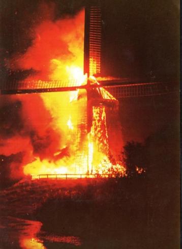 (NH561) Prent Schermerhorn molen G 1983 dun papier 13x18cm beschikbaar voor biedingen