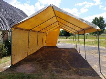 Frame voor zware PVE partytent van 4 x 8 m beschikbaar voor biedingen