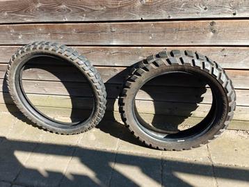 Banden Metzeler Karoo 4 offroad adventure TET beschikbaar voor biedingen