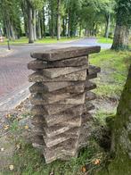 Gratis af te halen grindtegels 50x 50, Tuin en Terras, Tegels en Klinkers, Ophalen, Zo goed als nieuw, Beton, Terrastegels