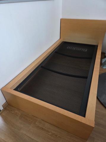 MALM bed IKEA met AUPING spriraal - afbeelding 2